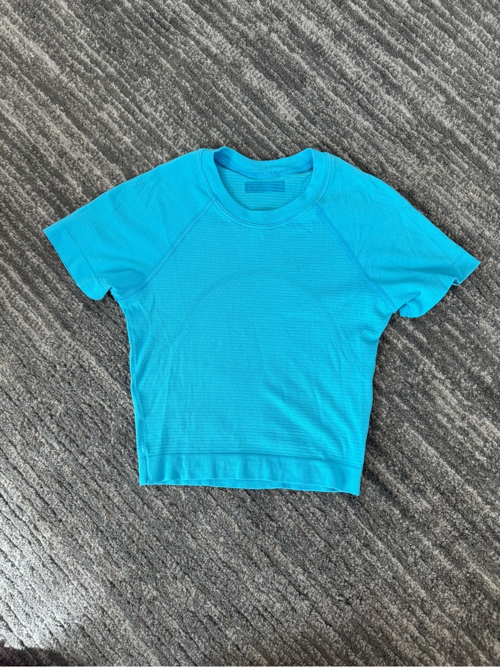 lululemon Swiftly Tech Cropped Short Sleeve 2.0 – Cyan / Aqua Blue – Size 0